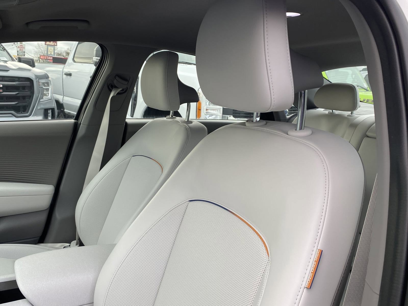 New 2025 Hyundai Ioniq 6 SEL AWD/4WD image 19