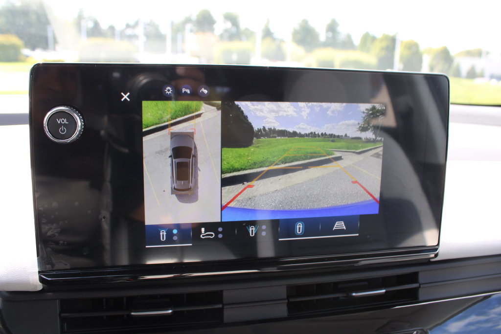 Certified 2025 Honda Prologue Elite image 24