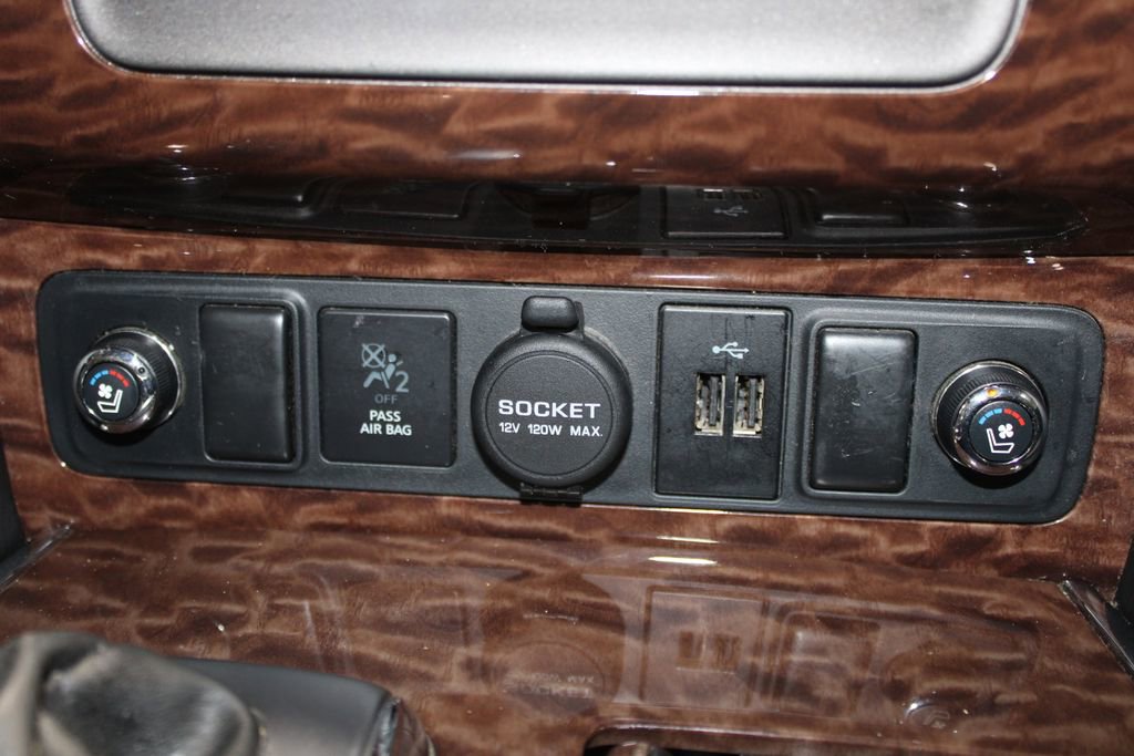 Used 2018 Nissan Armada Platinum w/ Captain Seat Package image 60