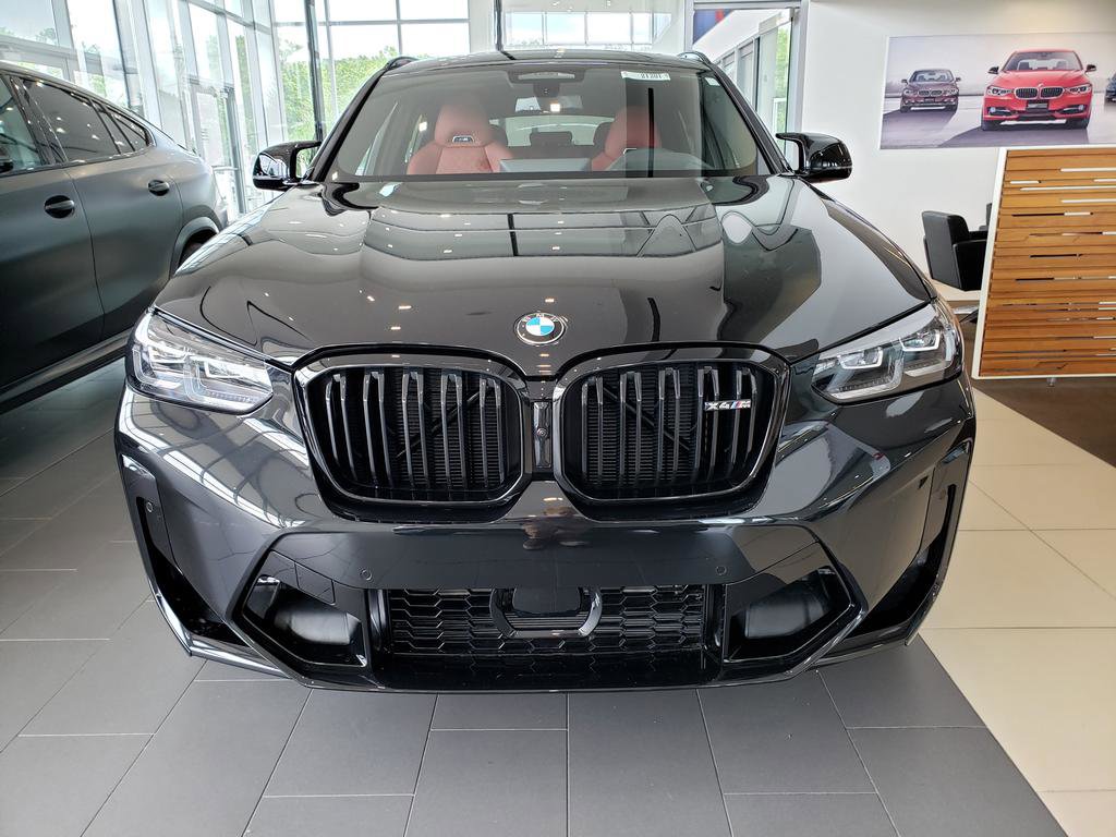 New 2025 BMW X4 M w/ Competition Package image 2