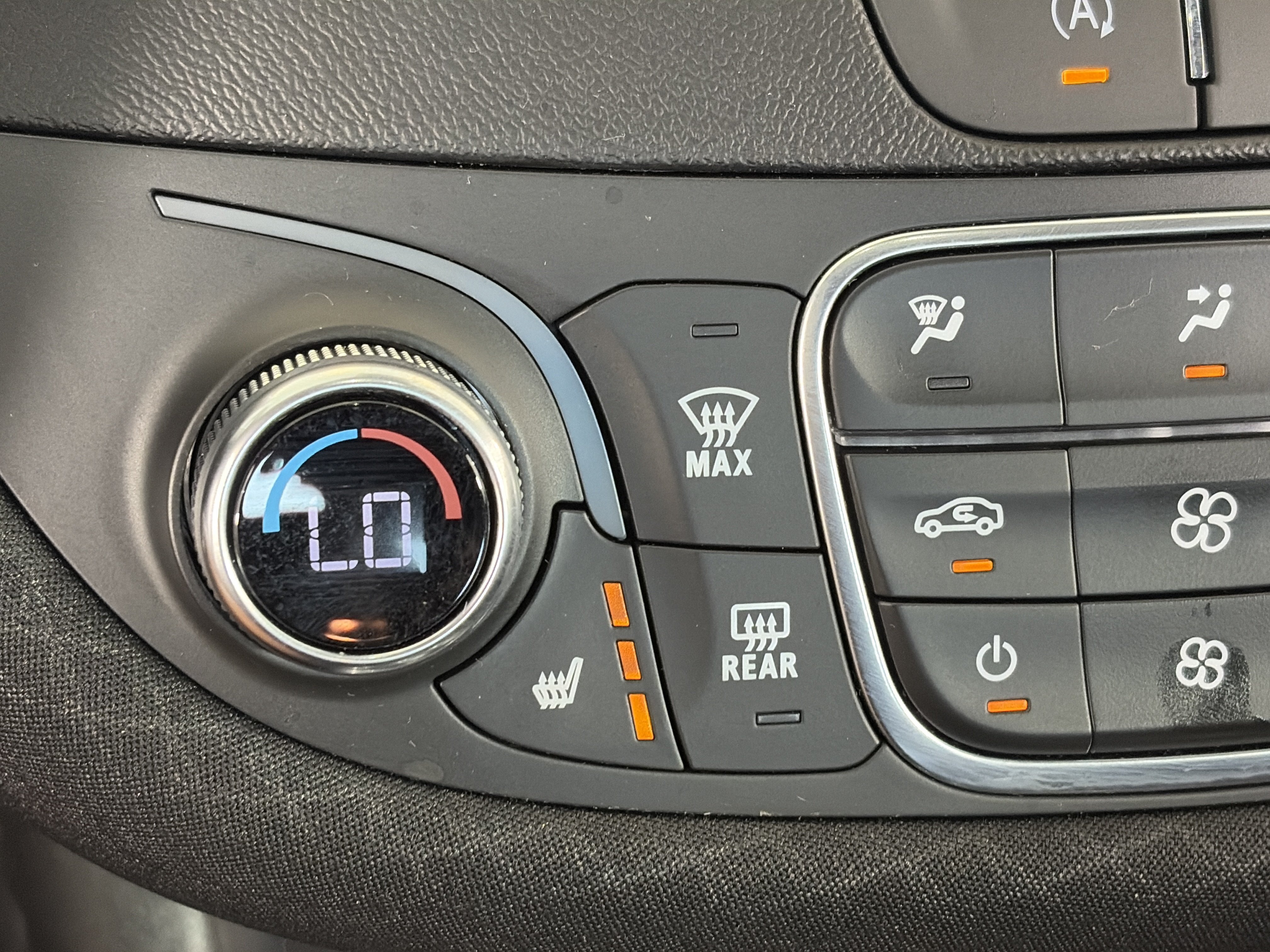 Used 2024 Chevrolet Malibu LT FWD image 23