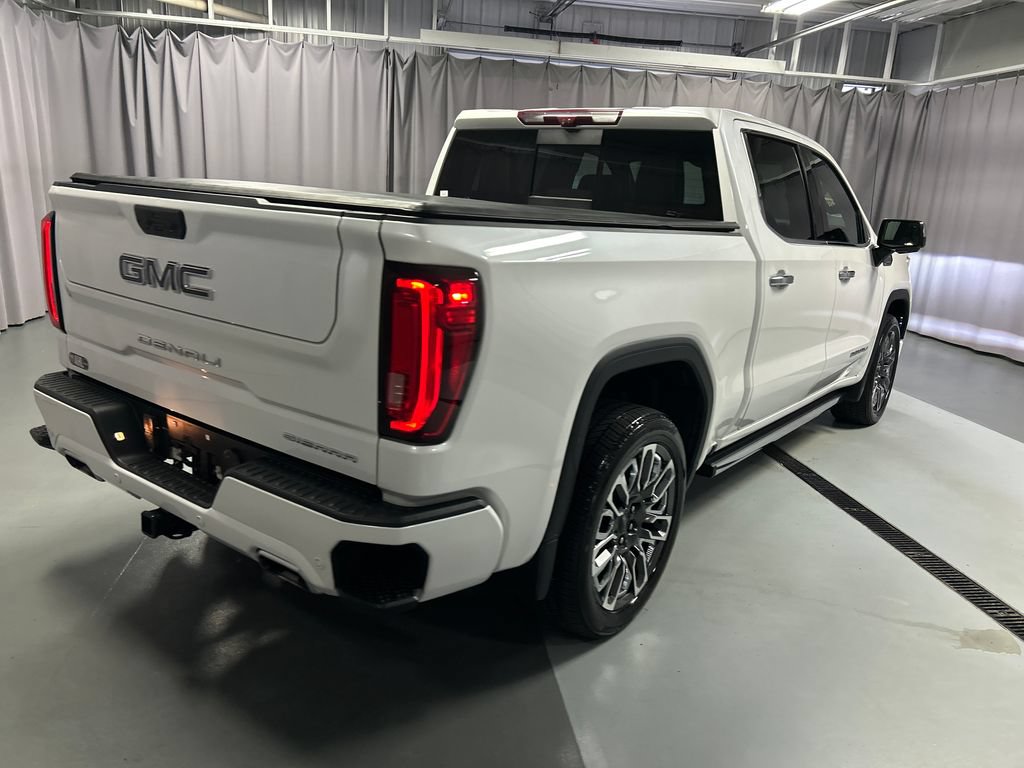 Used 2024 GMC Sierra 1500 Denali Ultimate AWD/4WD image 7