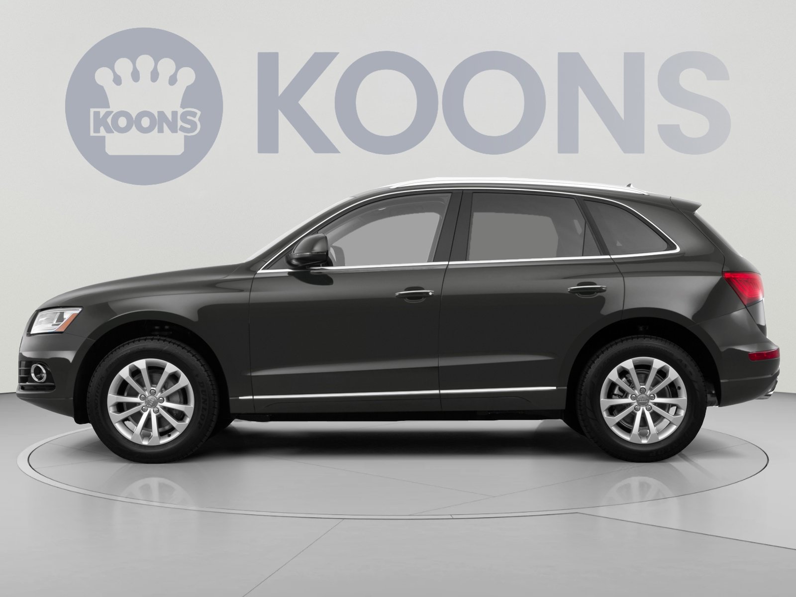 Used 2016 Audi Q5 2.0T Premium Plus w/ Technology Package AWD/4WD image 2