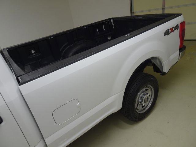 Used 2021 Ford F250 XL w/ Power Equipment Group AWD/4WD image 17