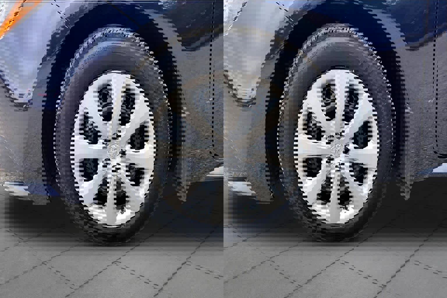 Used 2026 Toyota Corolla LE image 11