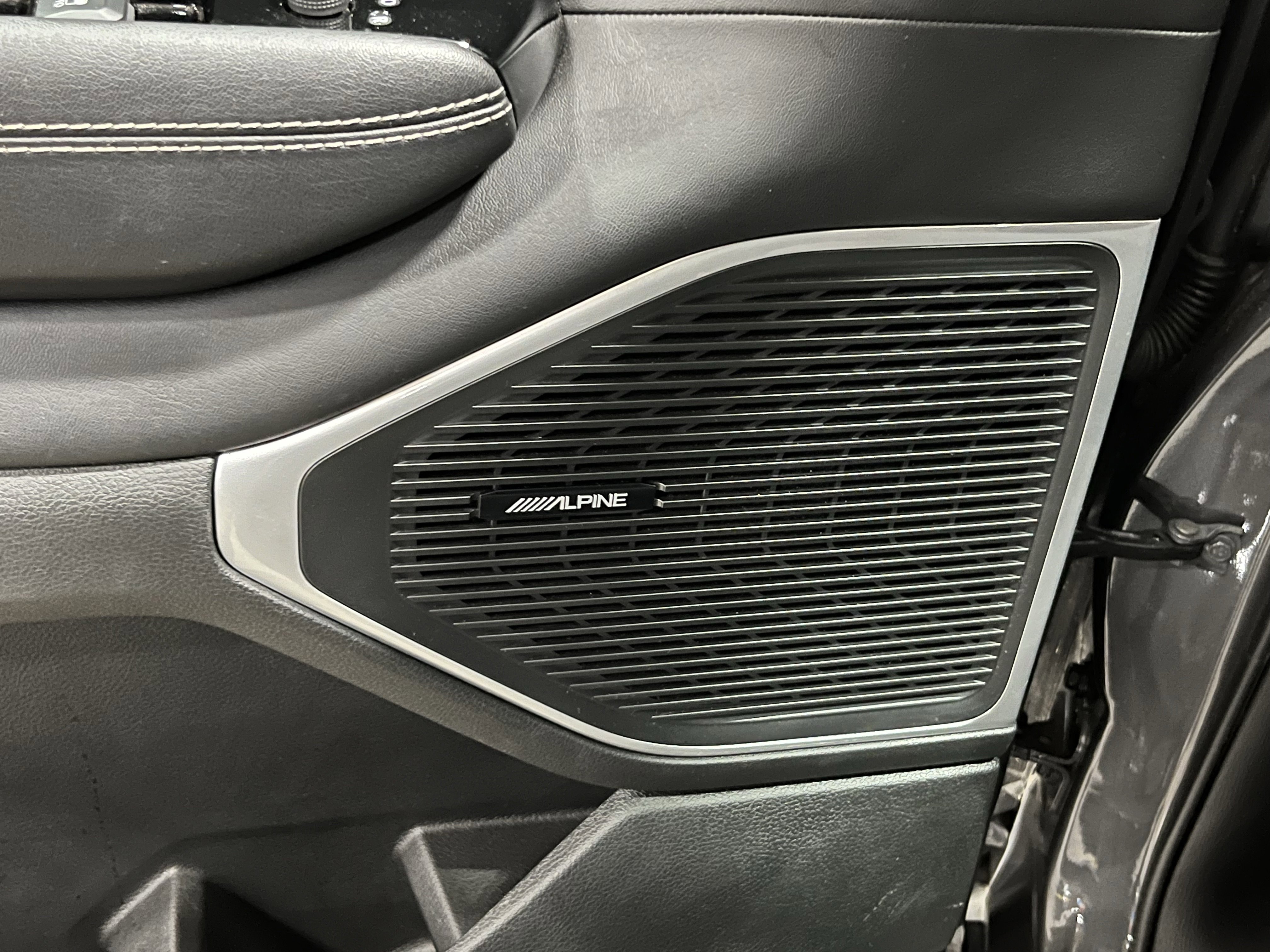 Used 2024 Jeep Wagoneer Series II w/ Convenience Group I image 20