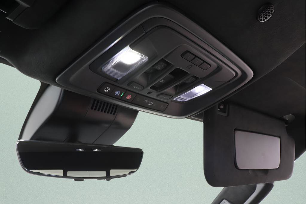 Used 2025 GMC Sierra 2500 Denali Ultimate w/ LPO, GMC Protection Package image 17