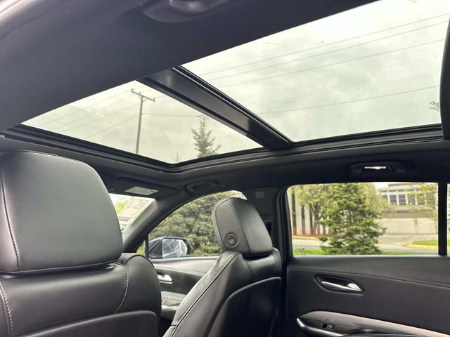 Used 2023 Cadillac XT4 Premium Luxury w/ Cold Weather Package FWD image 12