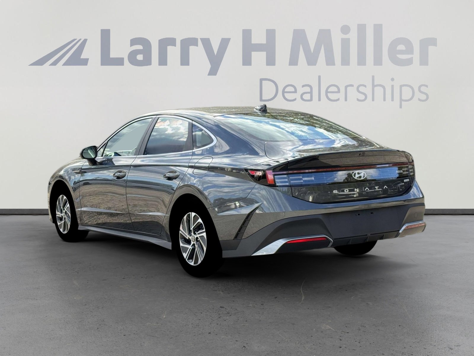 New 2026 Hyundai Sonata Blue image 5