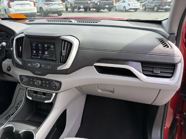 Used 2023 GMC Terrain SLE w/ Driver Convenience Package FWD image 27