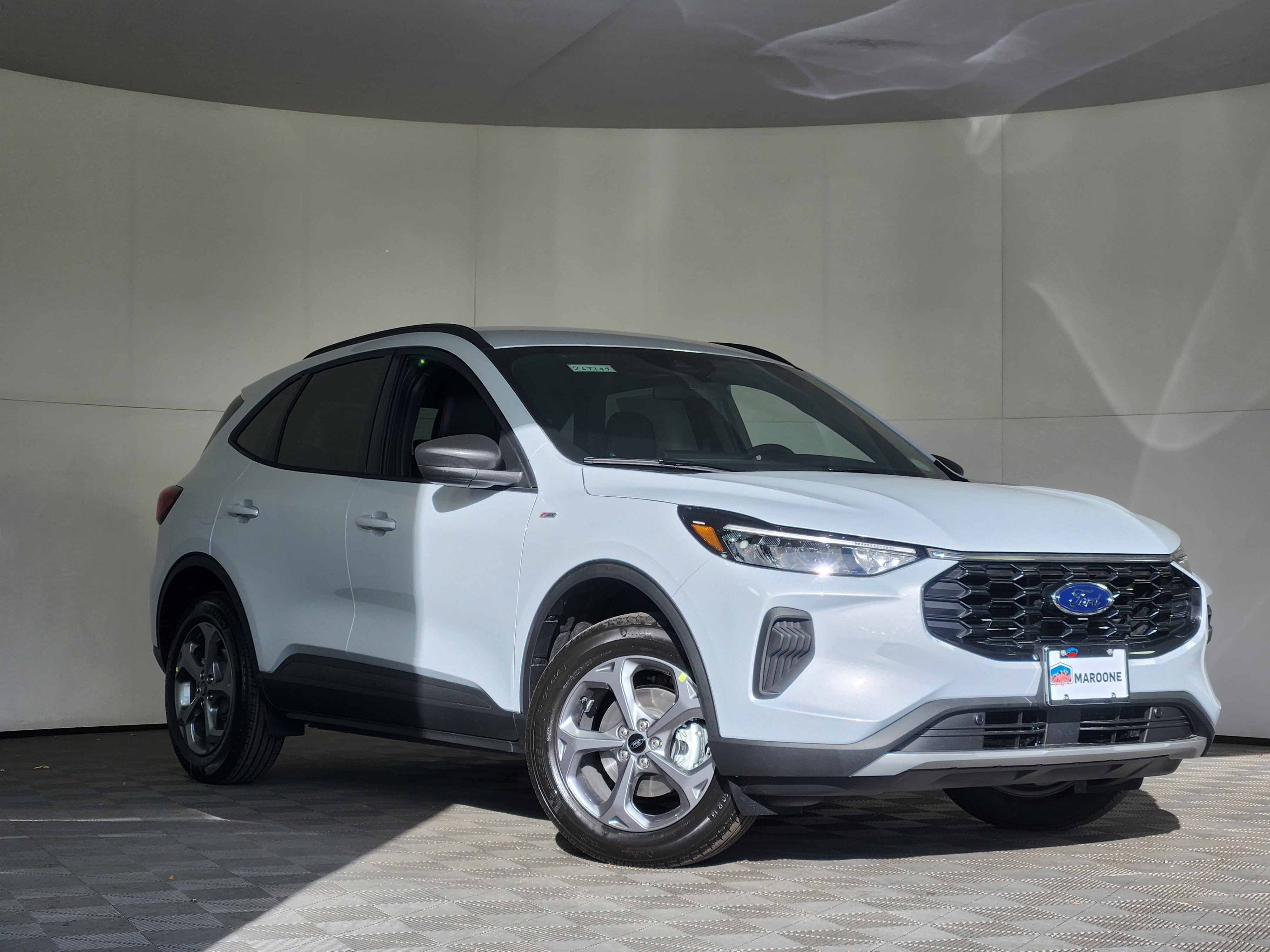 New 2026 Ford Escape ST-Line w/ Tech Pack #1 image 1