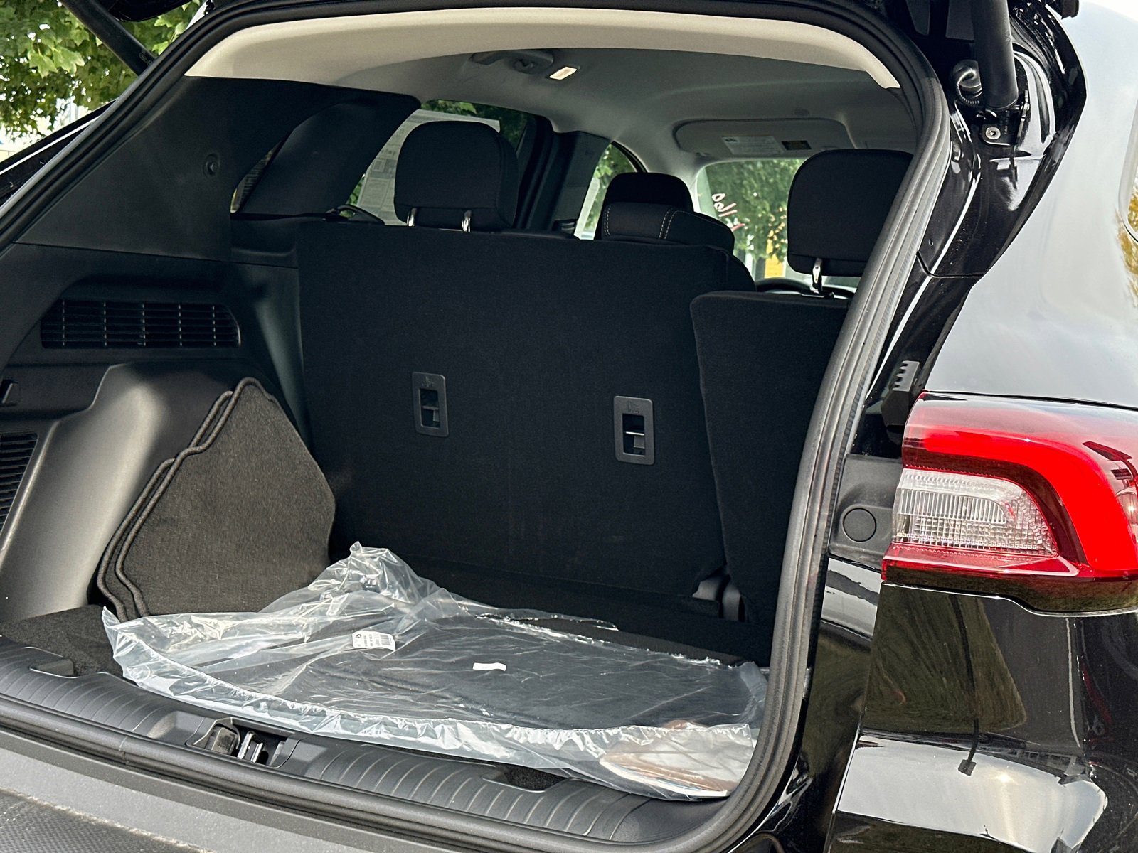 New 2025 Ford Escape Active w/ Tech Pack #1 image 7