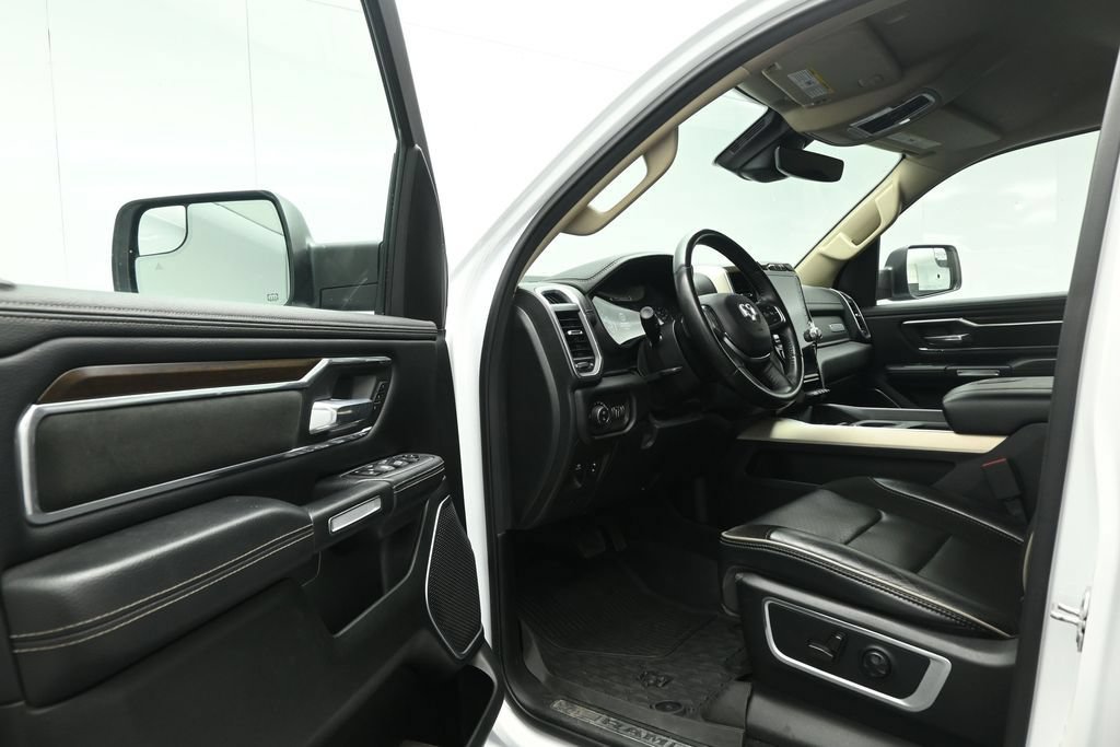 Used 2021 RAM 1500 Laramie RWD image 7