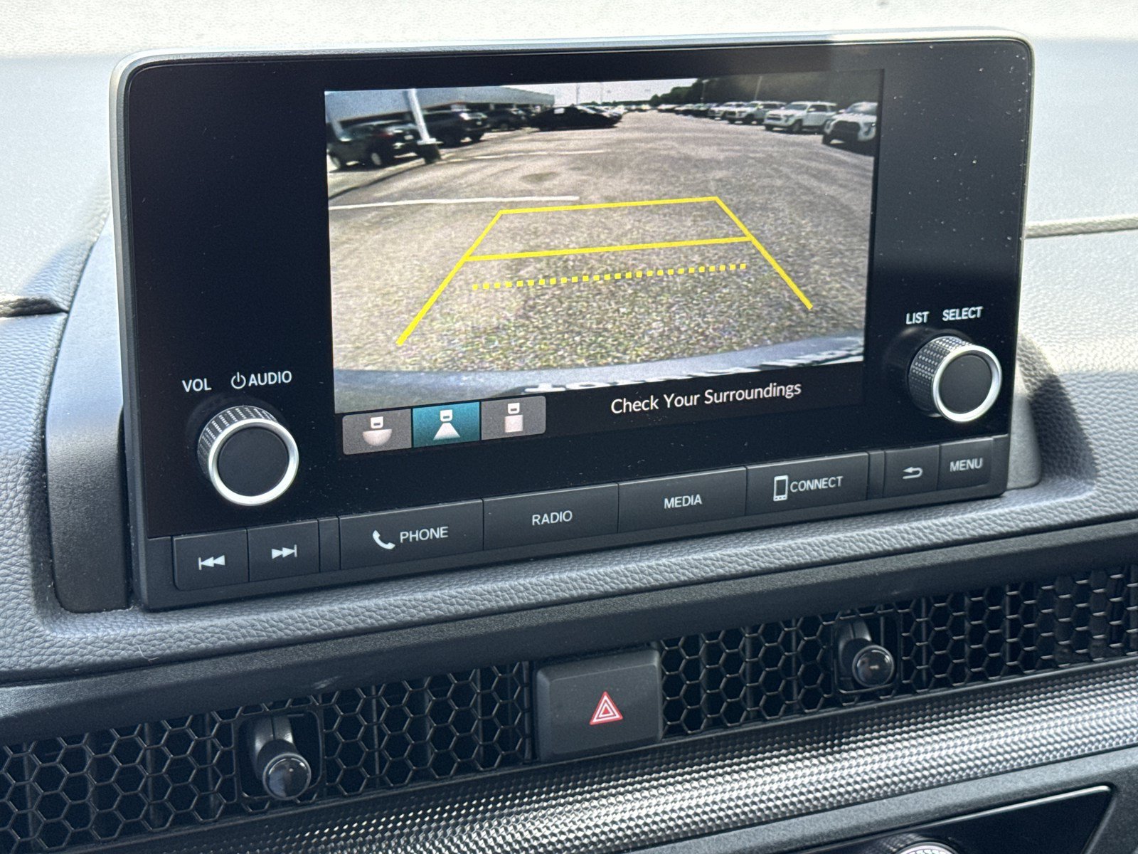 Used 2025 Honda CR-V LX image 22