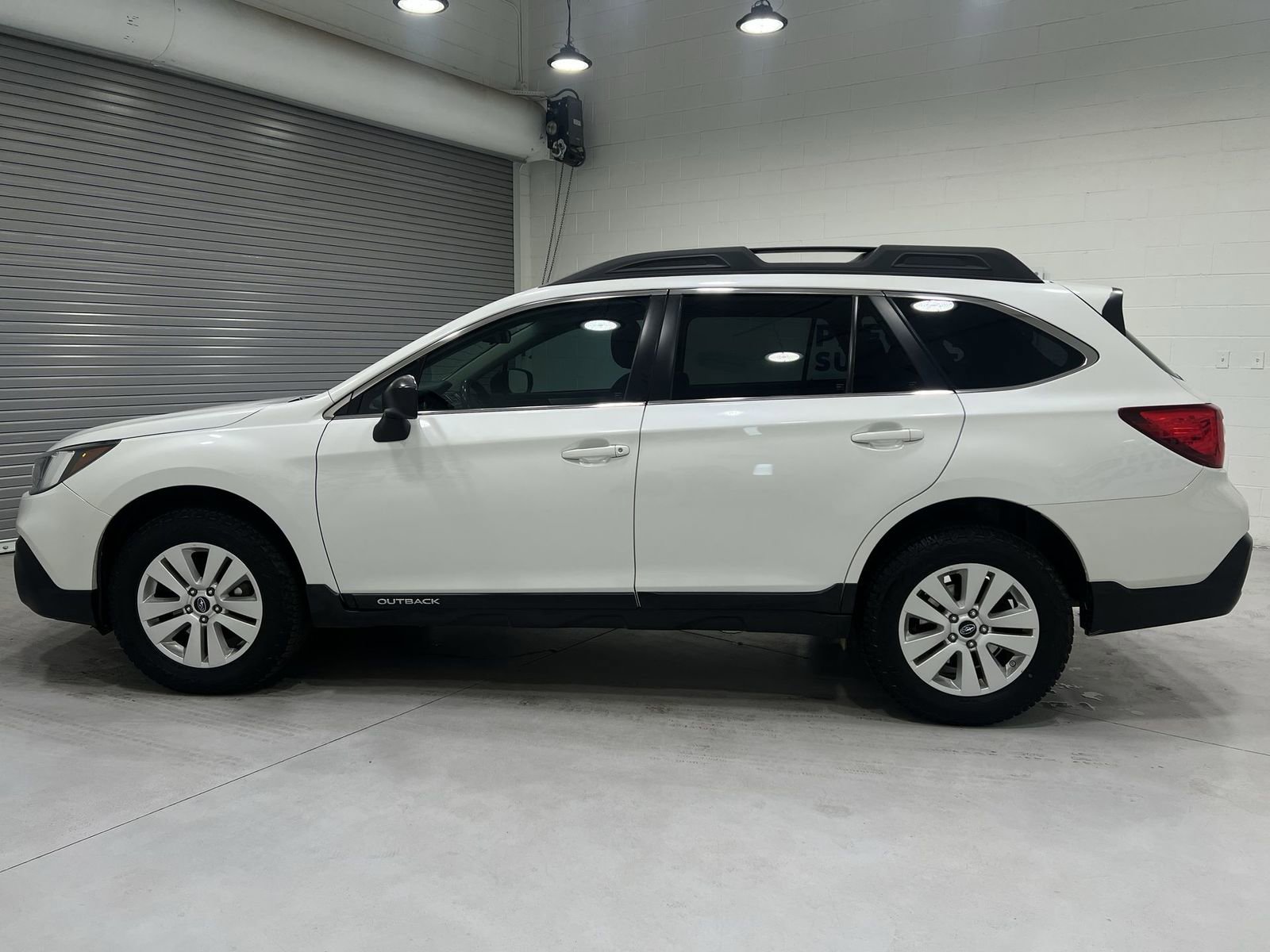 Used 2019 Subaru Outback 2.5i image 5