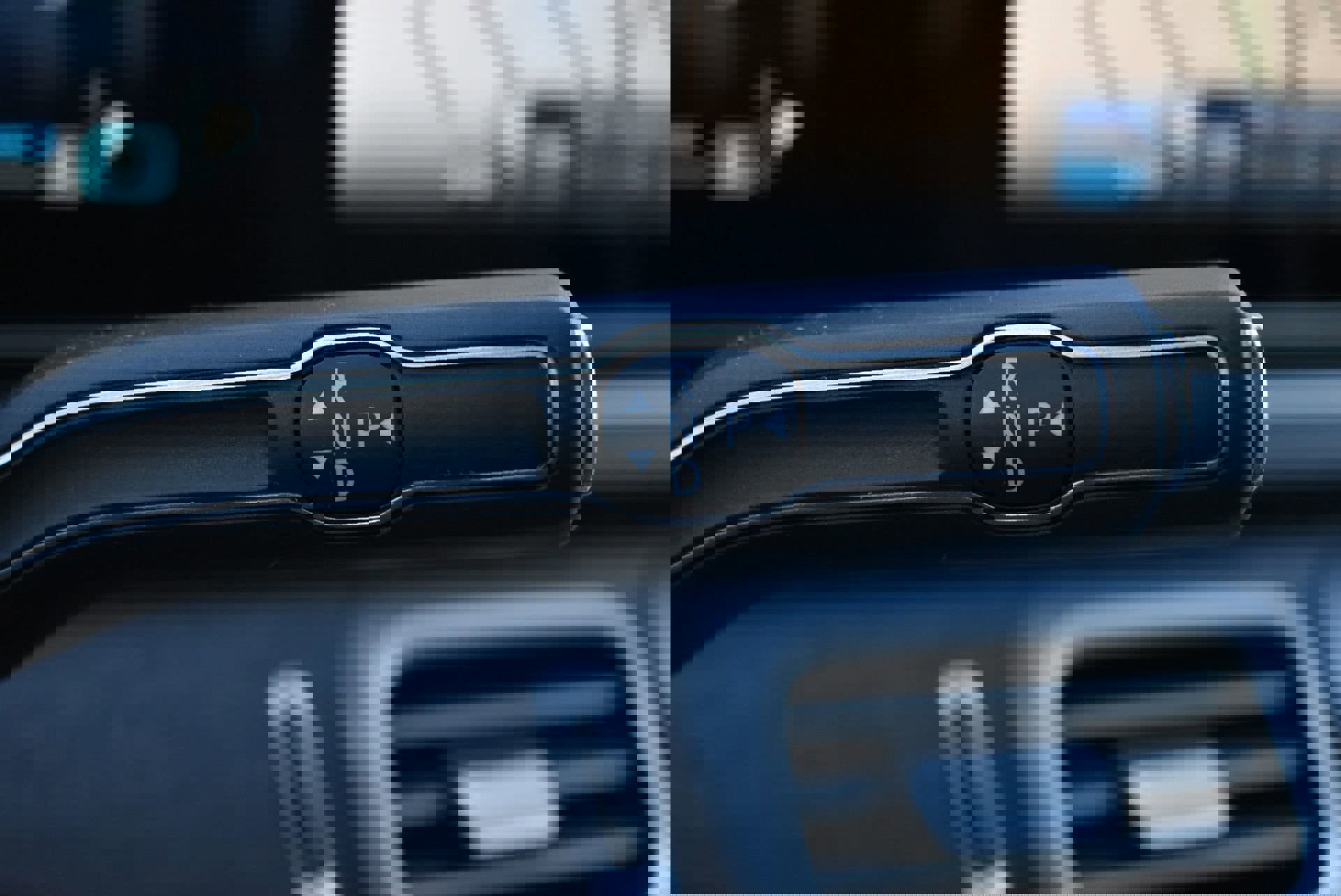 Used 2025 Mercedes-Benz GLS 450 4MATIC image 25