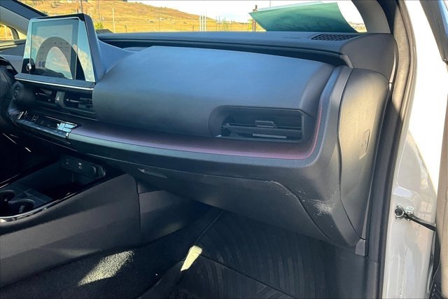 Used 2024 Toyota Prius Prime image 25