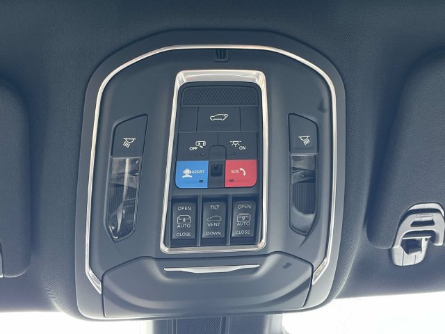 New 2026 Jeep Grand Wagoneer L Limited AWD/4WD image 37