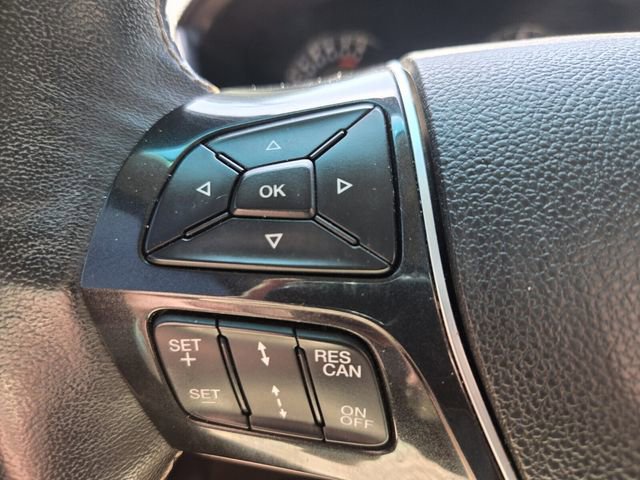 Used 2016 Ford Explorer Platinum image 28