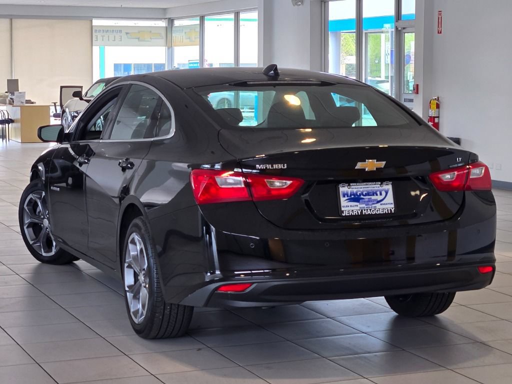 Used 2024 Chevrolet Malibu LT FWD image 13