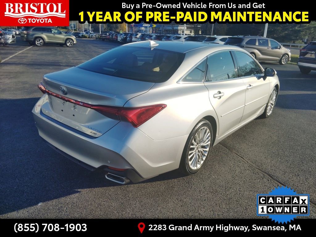 Used 2021 Toyota Avalon Limited image 7