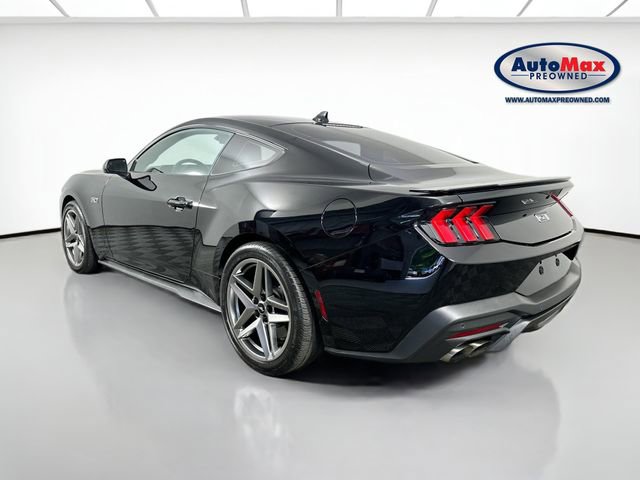 Used 2024 Ford Mustang GT Premium image 5