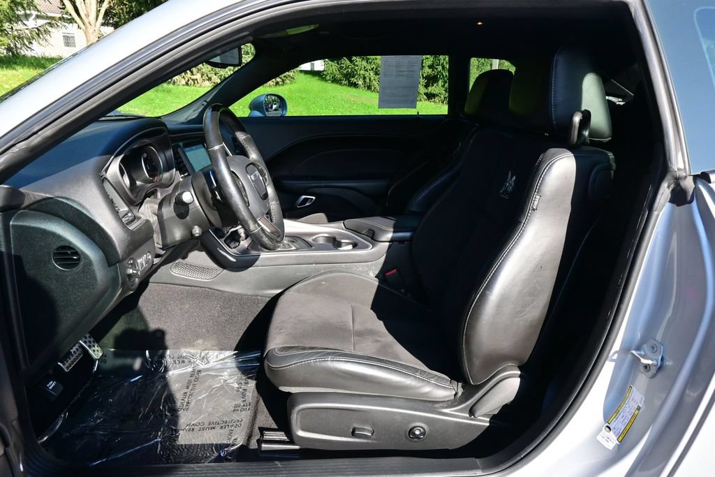 Used 2019 Dodge Challenger R/T Scat Pack w/ Plus Package RWD image 11