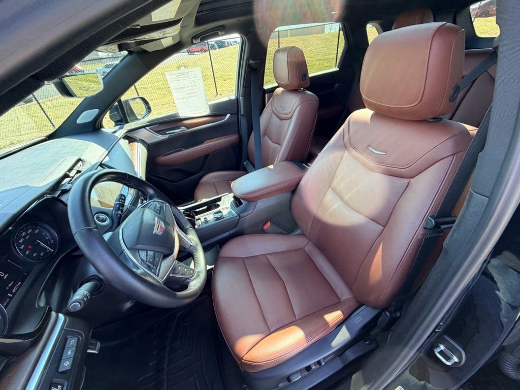 Used 2022 Cadillac XT5 Sportv w/ Technology Package image 13