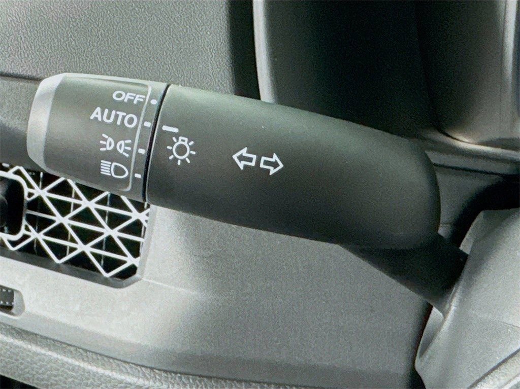 Certified 2025 Honda Accord SE image 17