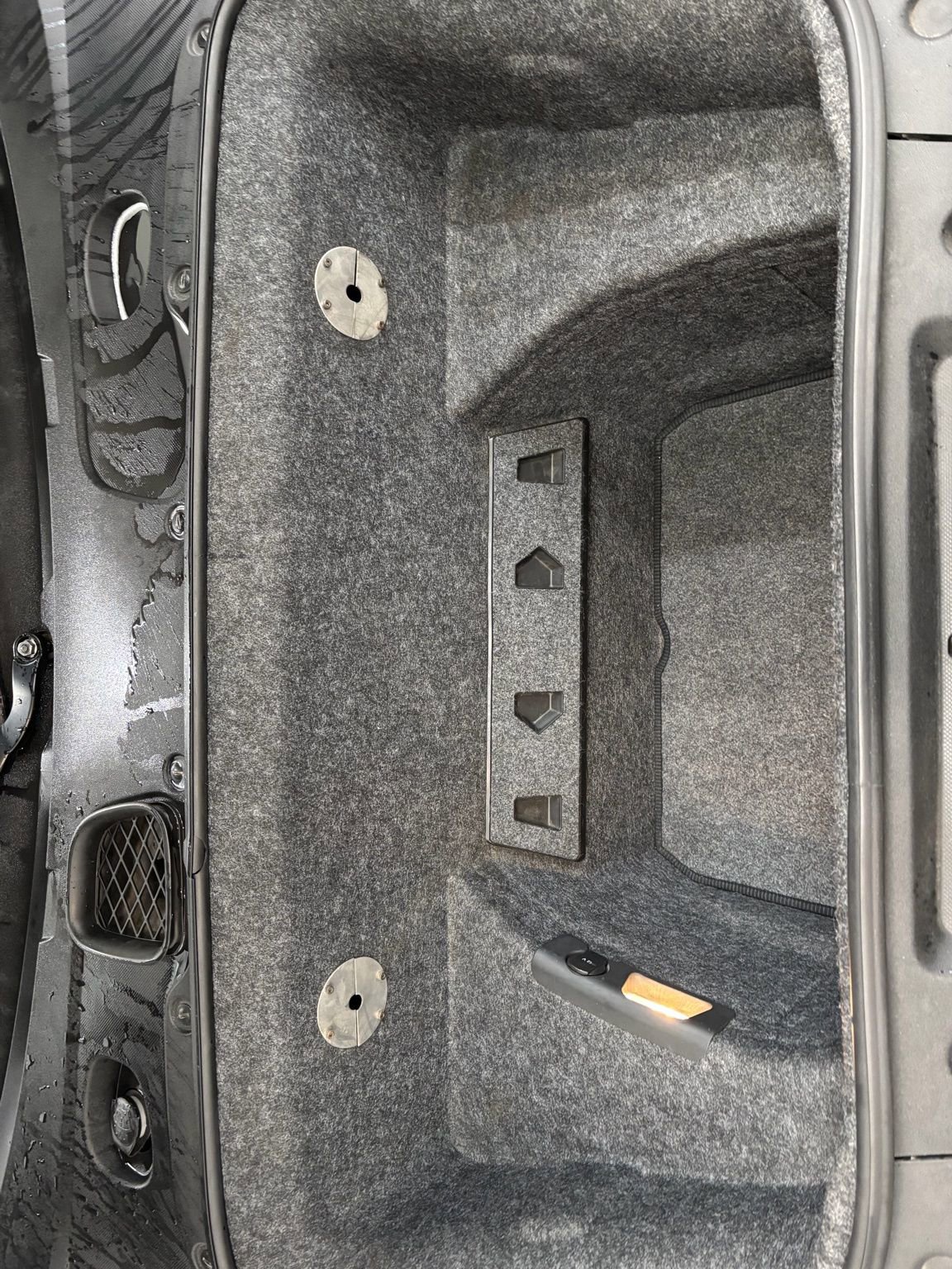 Used 2009 Audi R8 V8 image 23