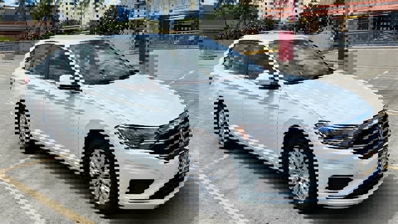 Used 2019 Volkswagen Jetta S w/ Driver Assistance Package FWD image 8