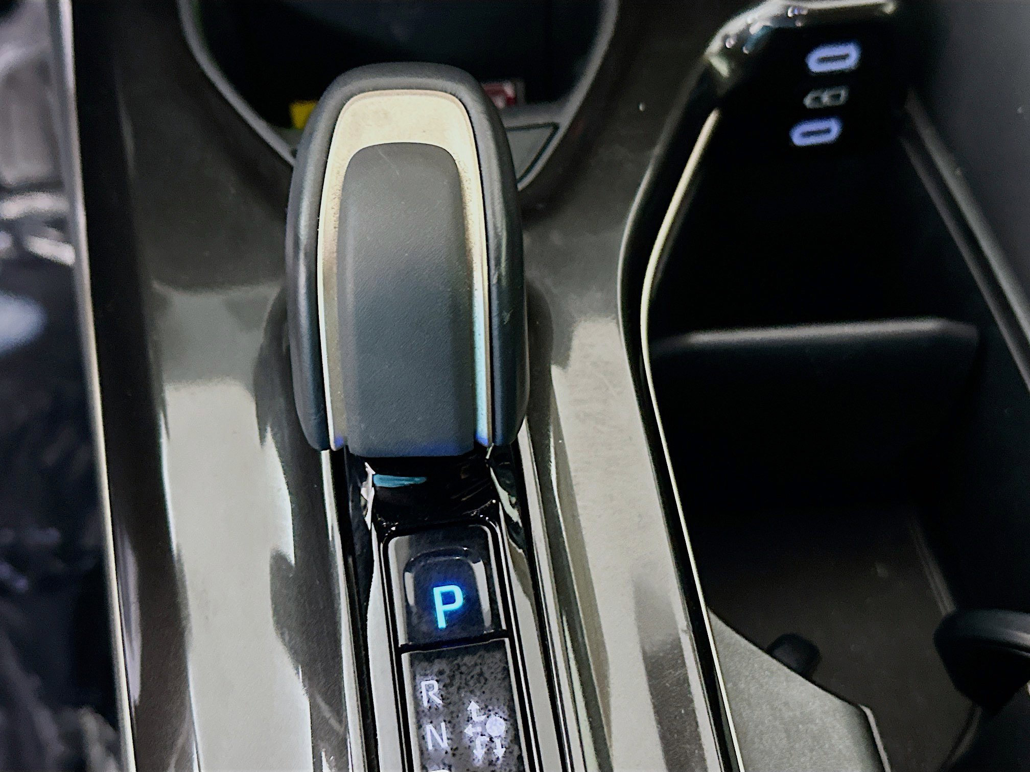 Used 2024 Toyota Crown Limited image 21