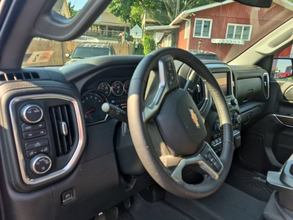 Used 2020 Chevrolet Silverado 1500 LT w/ All-Star Edition AWD/4WD image 10