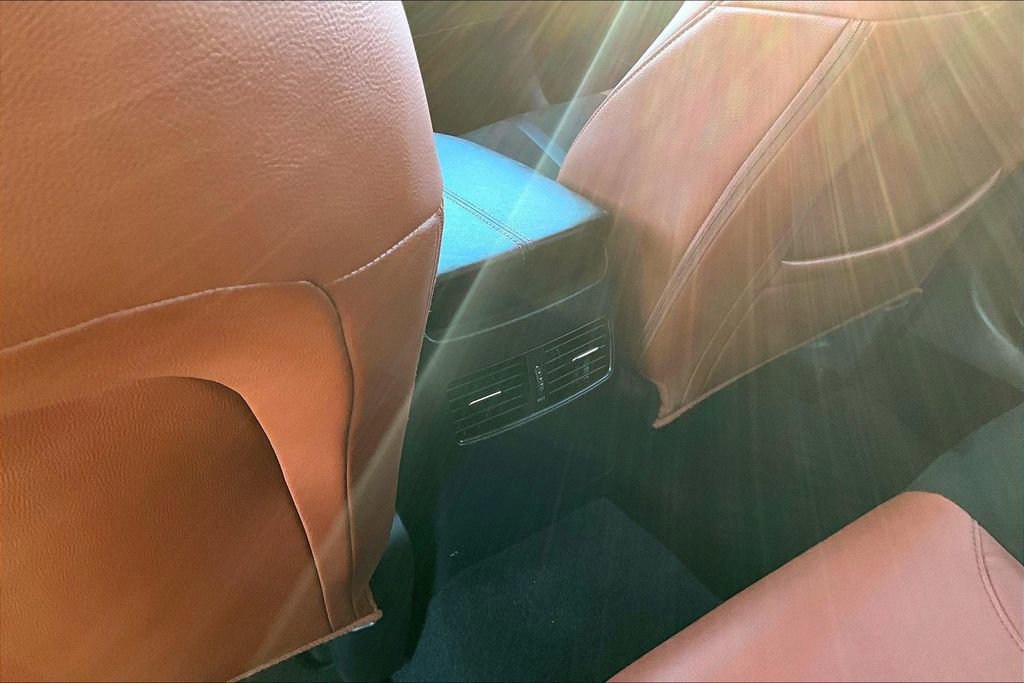 Used 2024 MAZDA CX-30 Carbon image 10