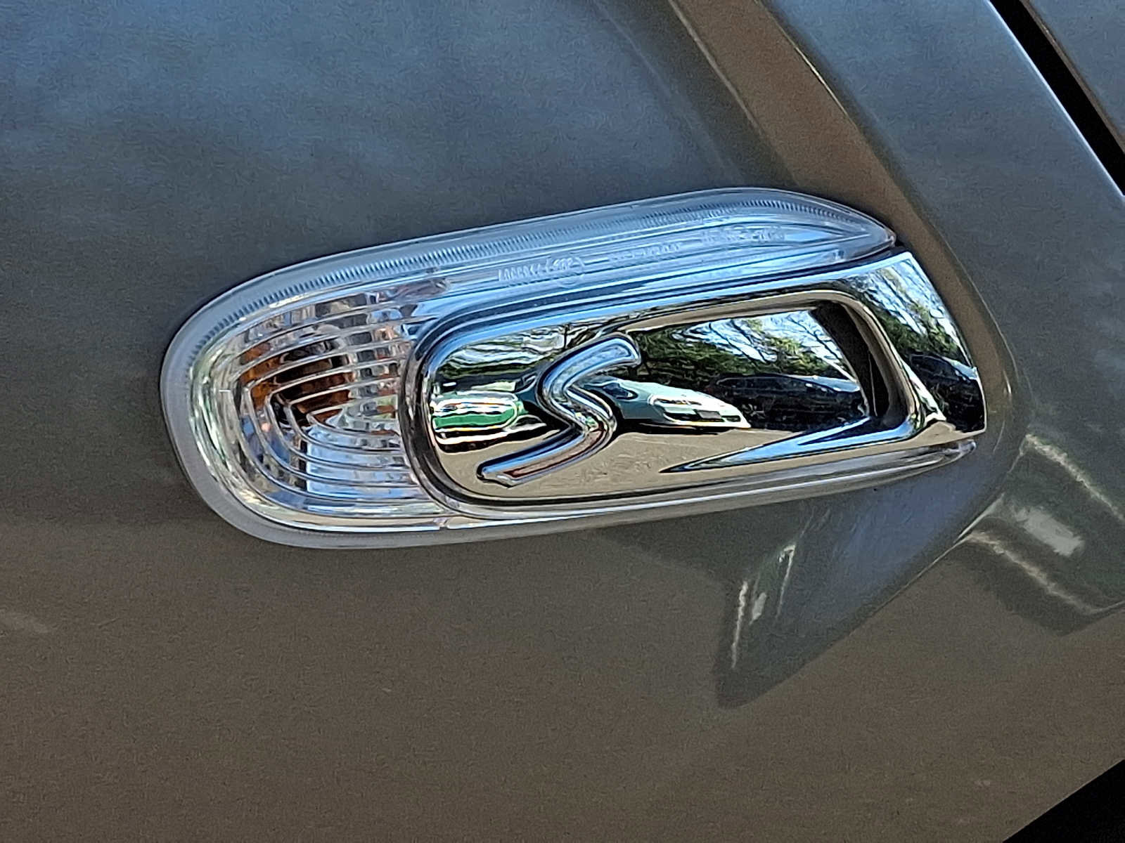 Used 2019 MINI Cooper S w/ Signature Upholstery Package image 27