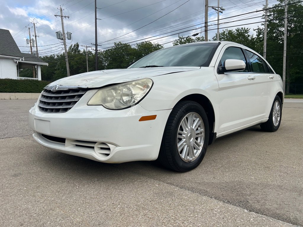 Used 2009 Chrysler Sebring Touring image 3