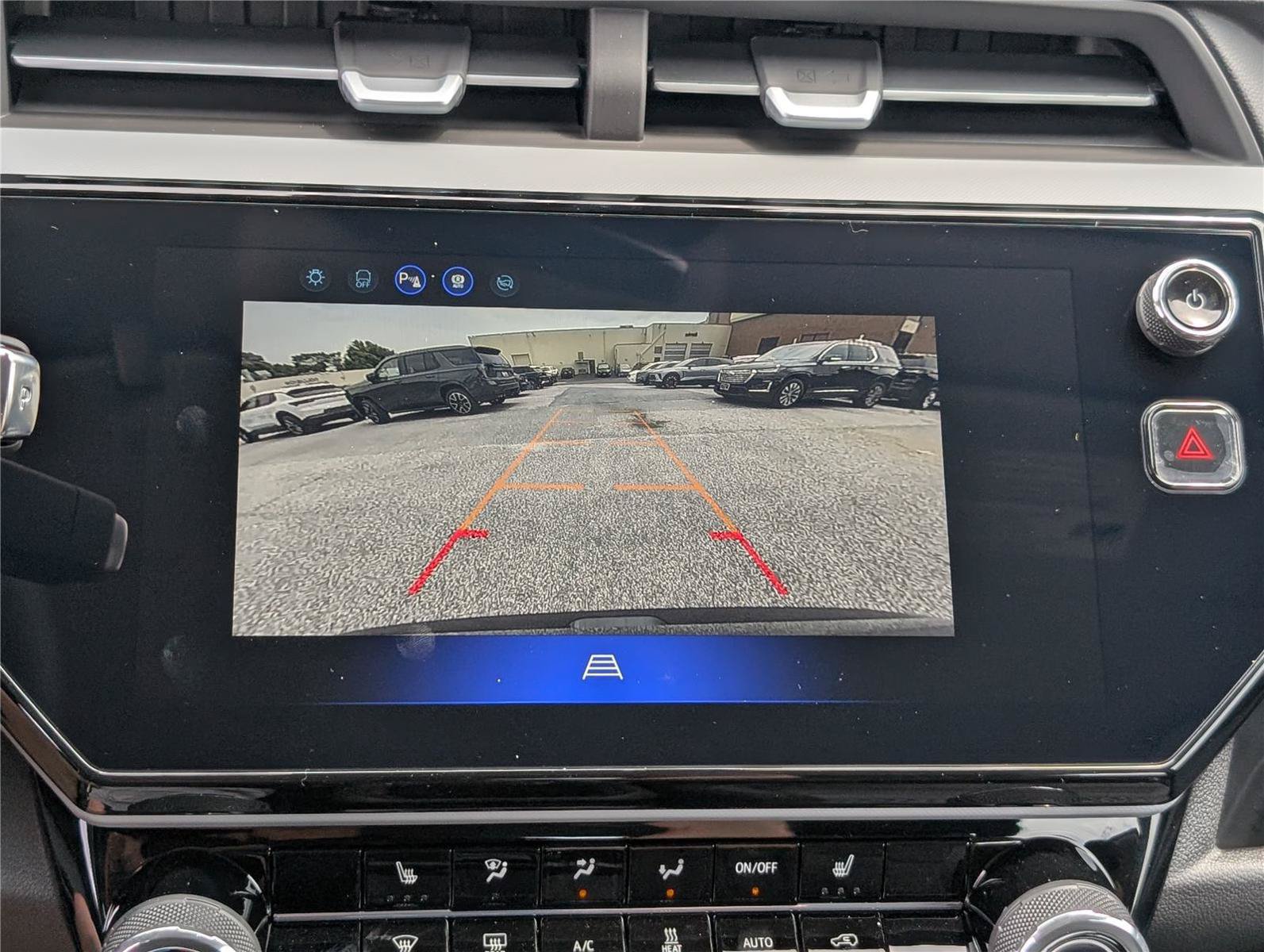 New 2027 Chevrolet Bolt LT w/ Comfort Package FWD image 23