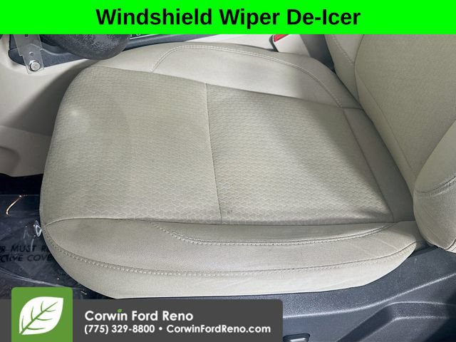 Used 2018 Ford Escape SE w/ Ford Safe & Smart Package AWD/4WD image 18
