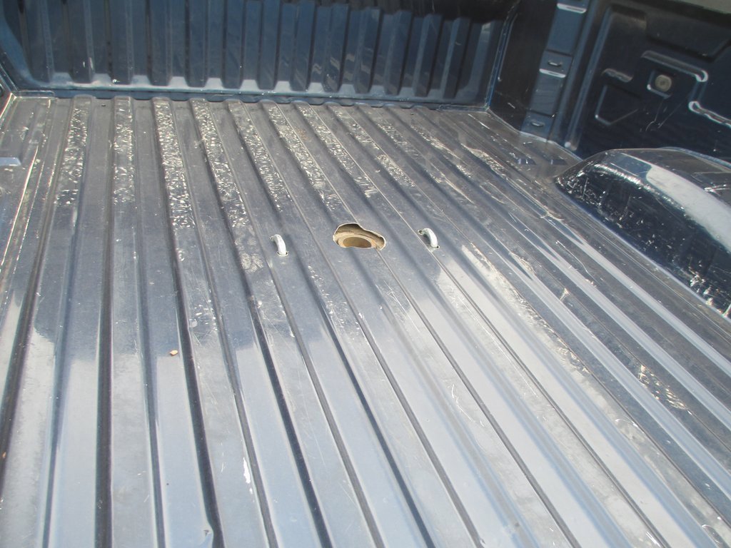 Certified 2022 Chevrolet Silverado 2500 Custom w/ Custom Value Package image 7