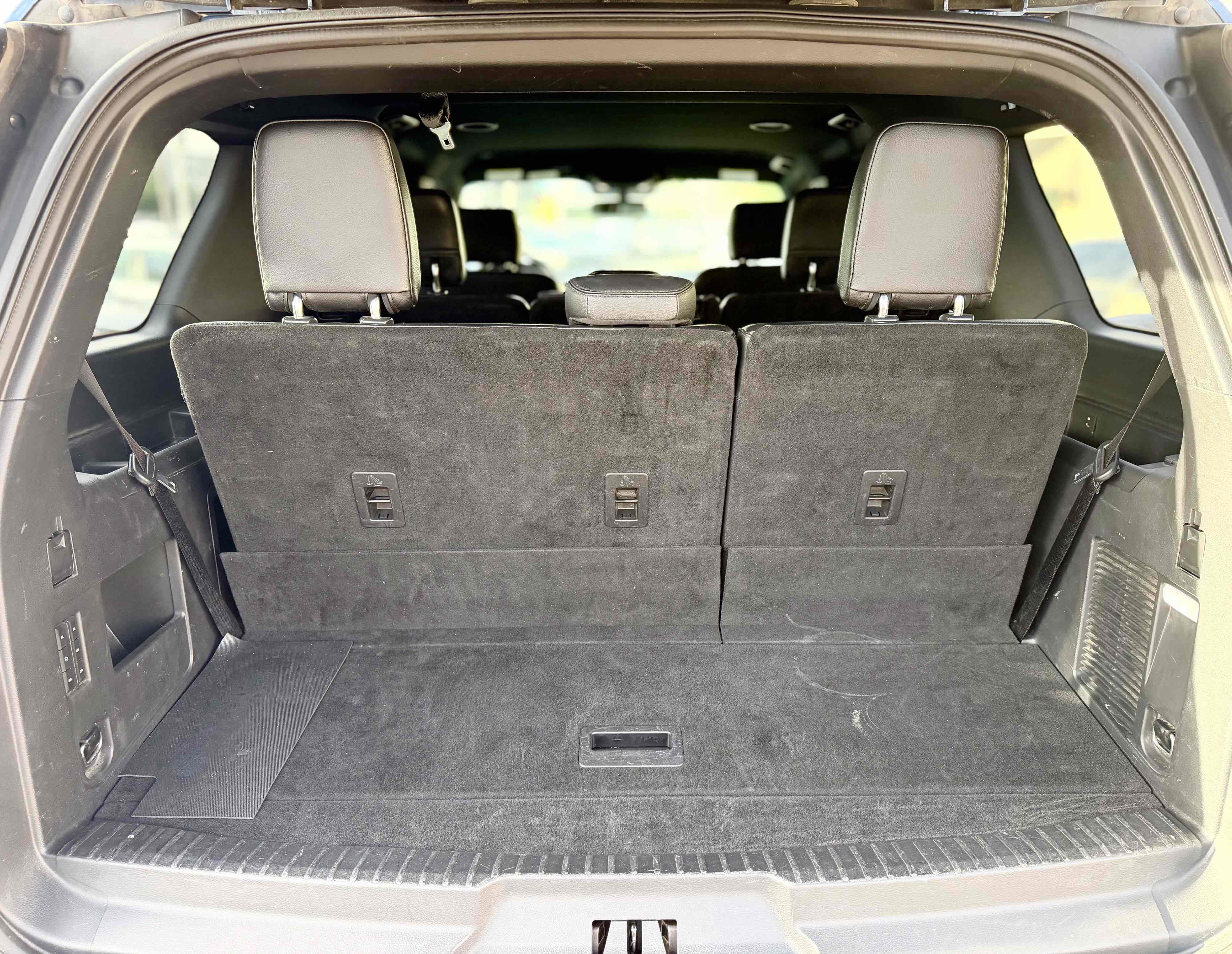 Used 2019 Ford Expedition XLT w/ Equipment Group 202A image 18