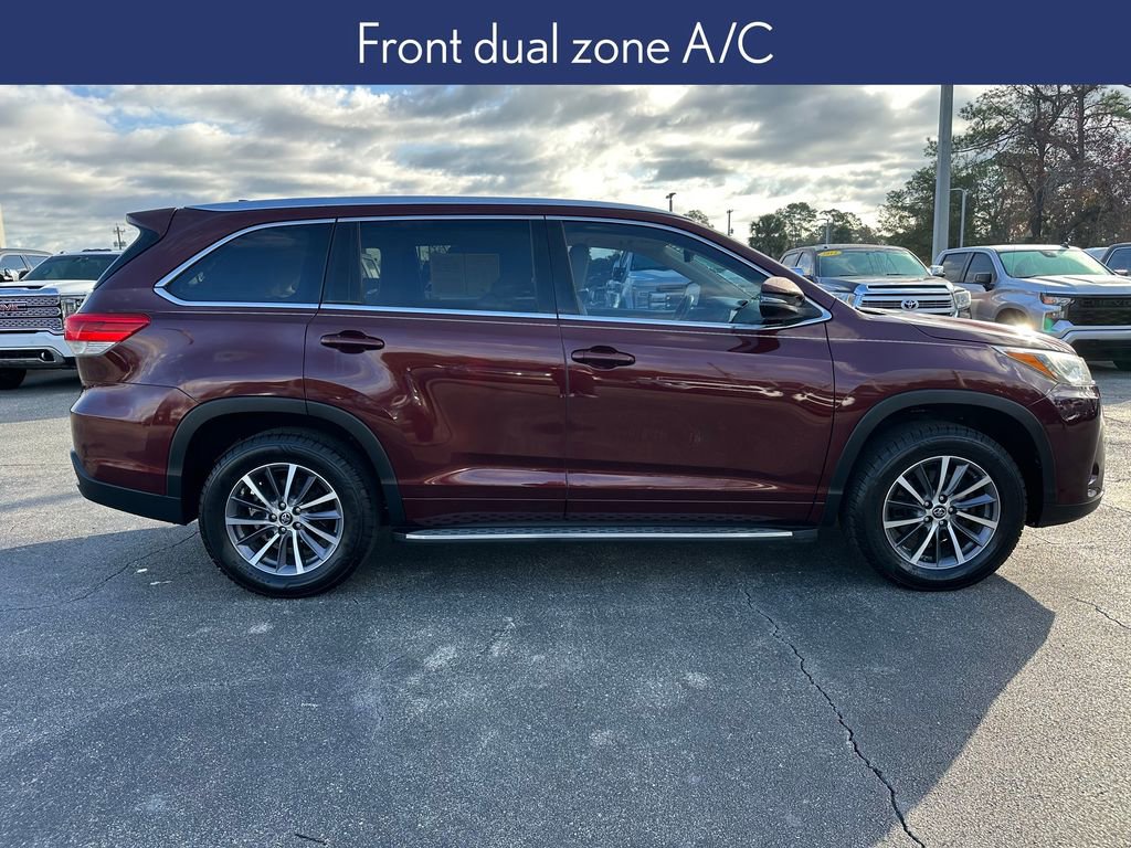 Used 2018 Toyota Highlander XLE image 7