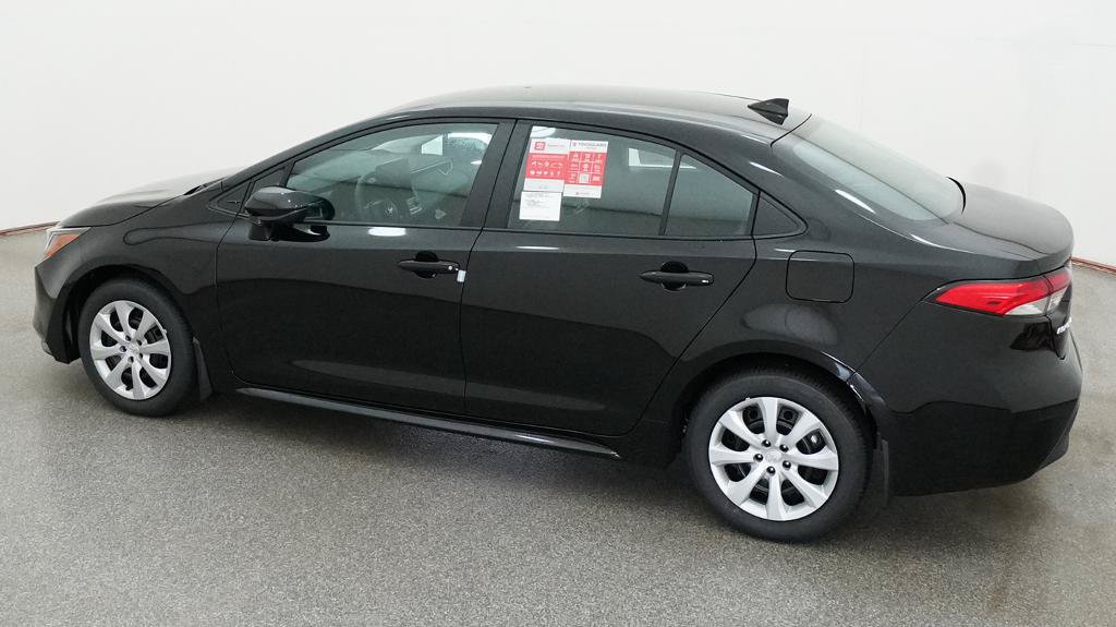 New 2026 Toyota Corolla LE FWD image 7