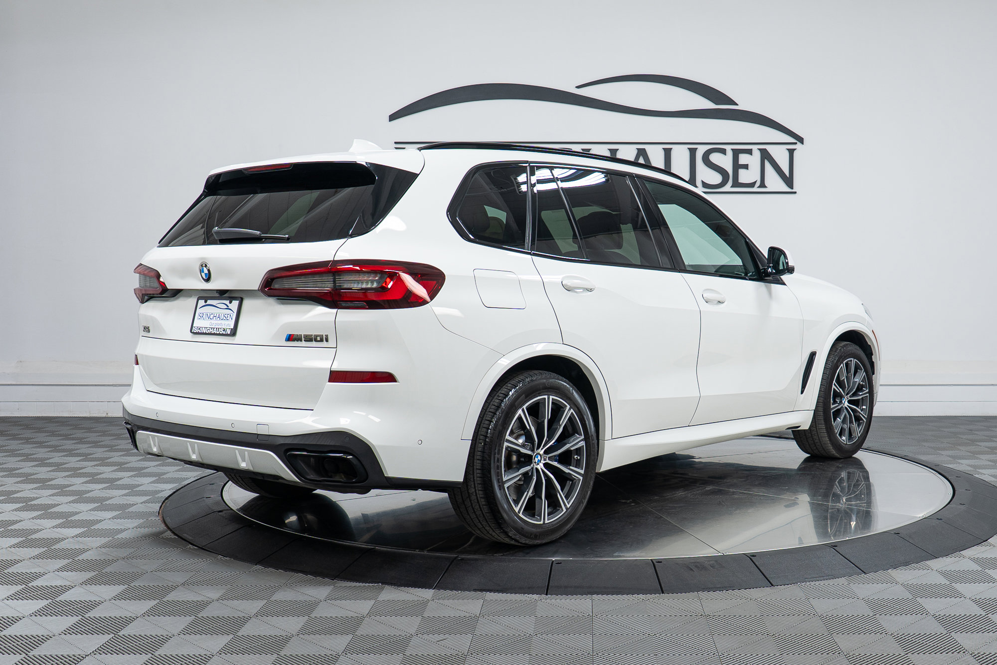 Used 2021 BMW X5 M50i AWD/4WD image 5