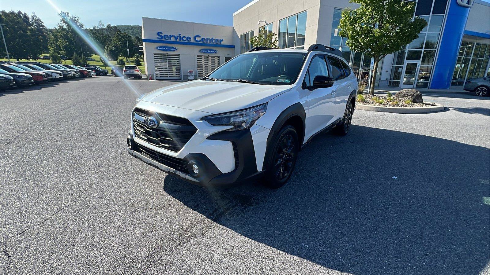Used 2023 Subaru Outback Onyx Edition XT AWD/4WD image 8