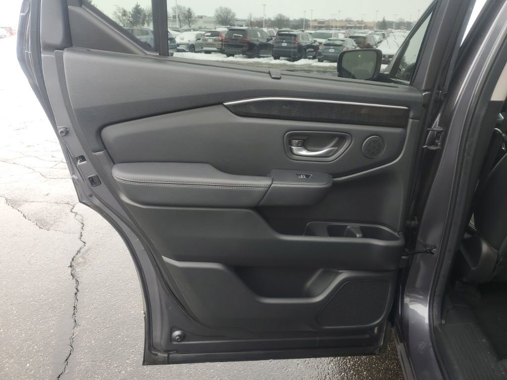 Certified 2024 Honda Pilot Elite image 26