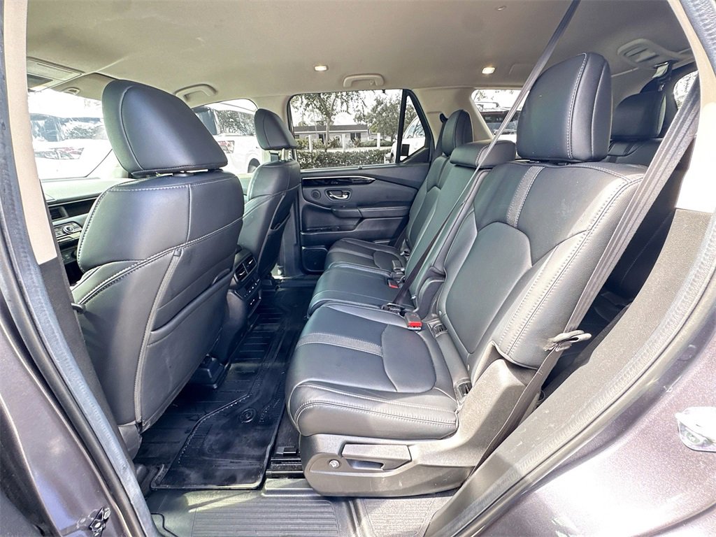 Used 2025 Honda Pilot EX-L image 24
