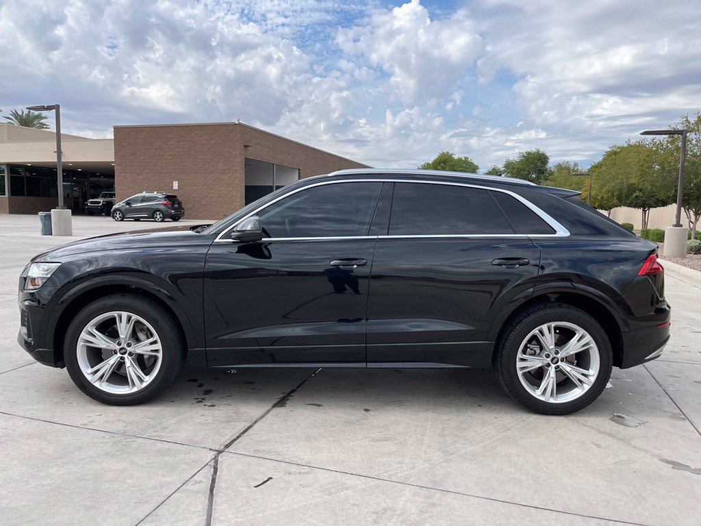 Used 2023 Audi Q8 Premium w/ Convenience Package AWD/4WD image 9