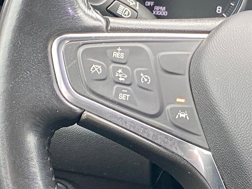 Used 2020 Chevrolet Equinox LT w/ Driver Convenience Package image 8