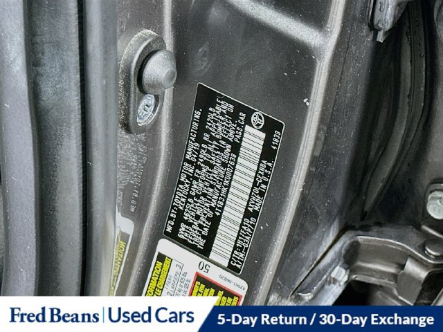 Used 2019 Toyota Camry LE FWD image 39
