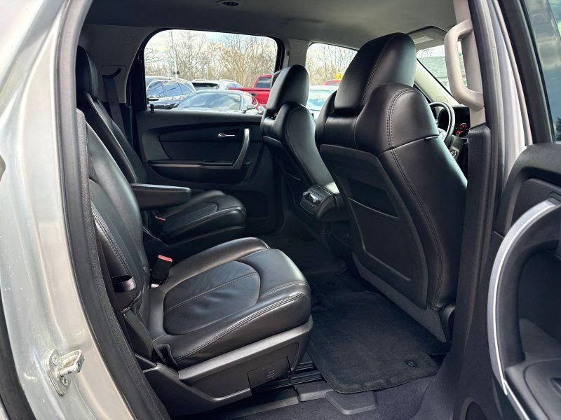 Used 2012 GMC Acadia SLT FWD image 21